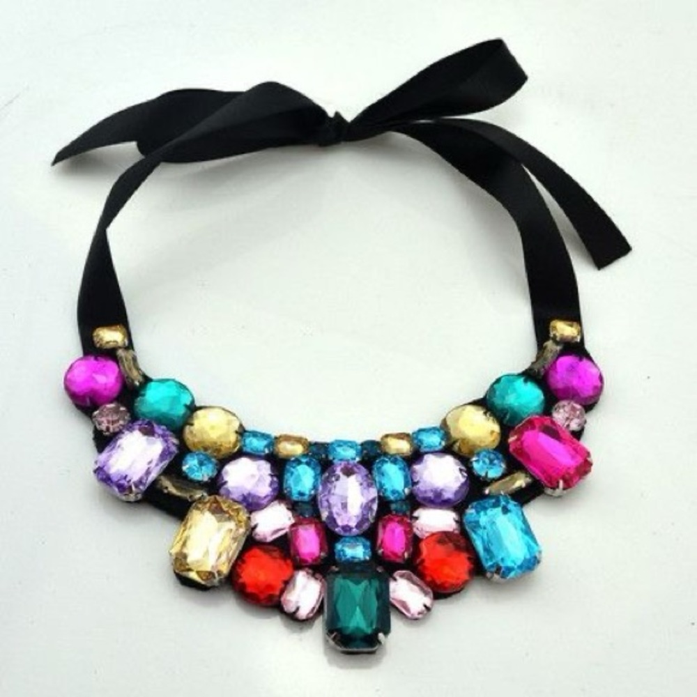 Statement necklace - Picture 3 of 3